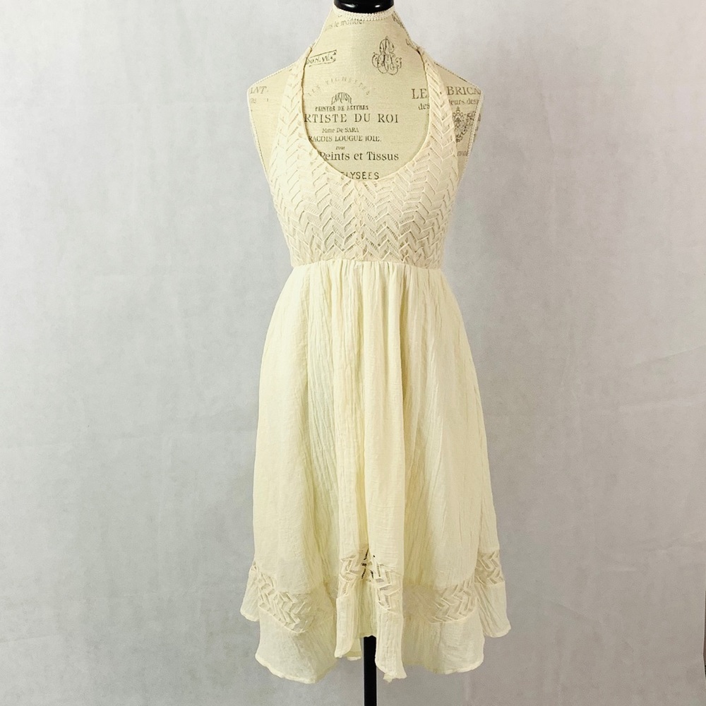 Flying Tomato Cream Lace Halter Dress Size Small
